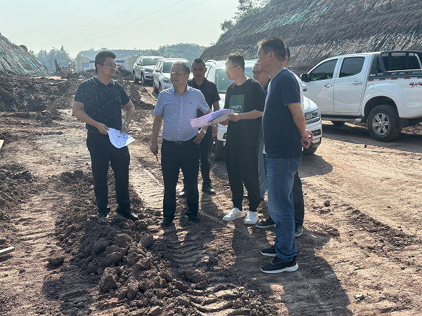 d2aeb5e2cb3d9b4fb0b6f8f1556b80af.png 2.png